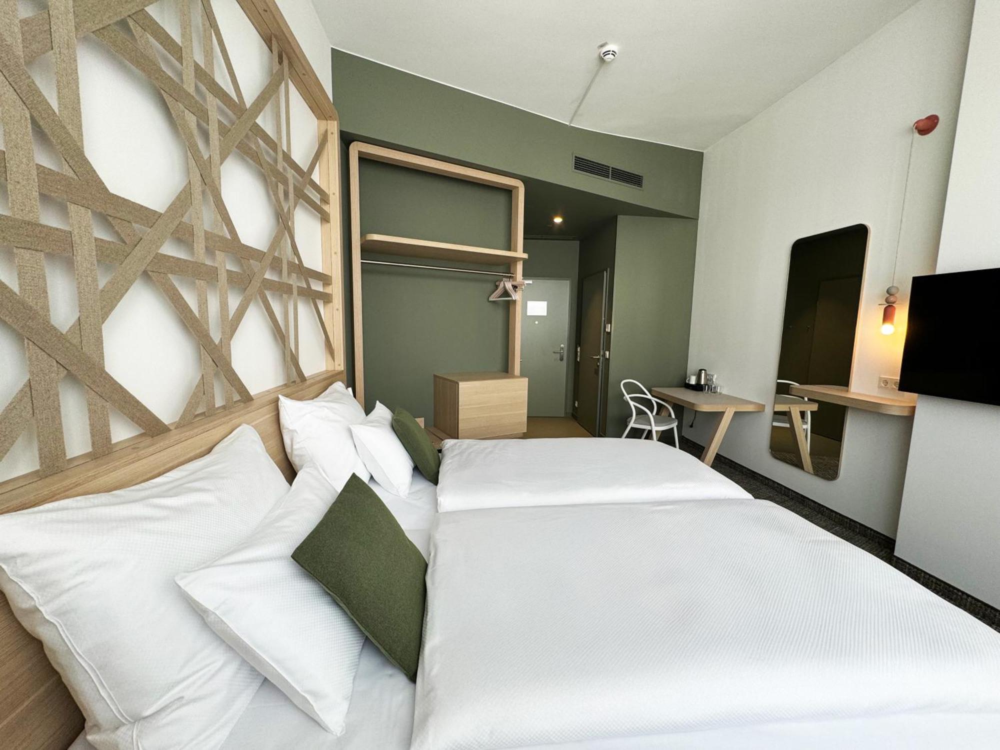 Arcotel Aq Wien Экстерьер фото